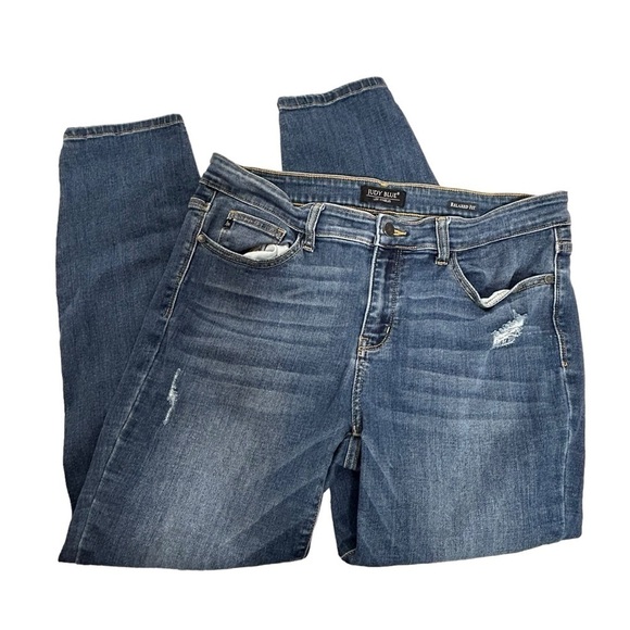 Judy Blue Distressed Relaxed Fit Jeans - Picture 3 of 15